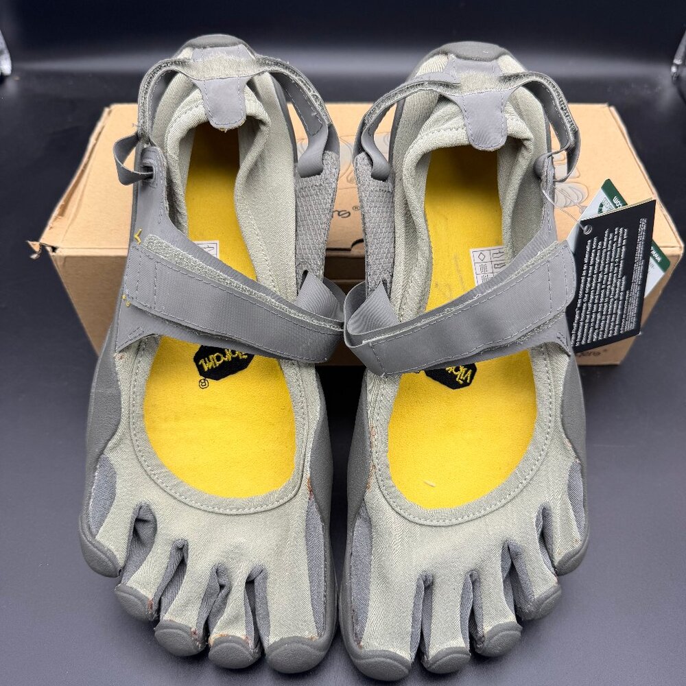 New Men's Vibram FiveFingers M118 Sprint Shoes Size 44 Taupe